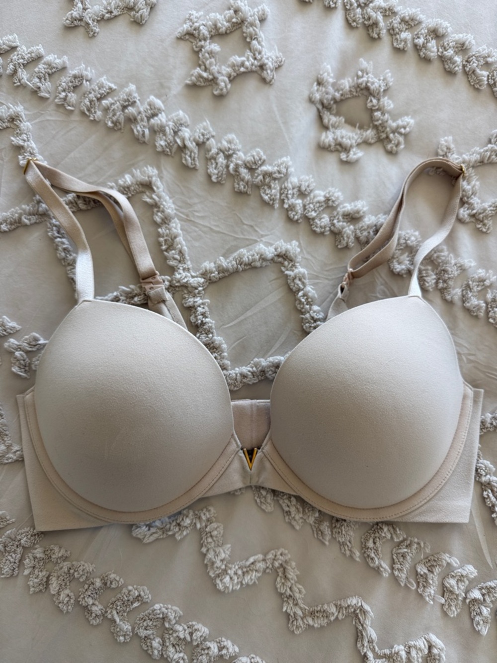 Victoria's Secret molded bra in light beige